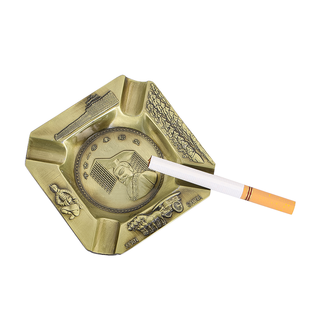 Cinzeiro vintage de liga de zi - Vintage Collectible Ashtrays avaliação e preço