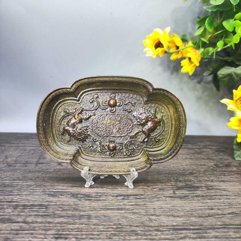 Coleção de antiguidades, lavad - Vintage Collectible Ashtrays avaliação e preço